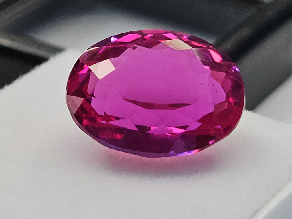 Certified Dark Pink Sapphire Oval Gemstone – 10–11 Ct Loose Stone for Jewelry