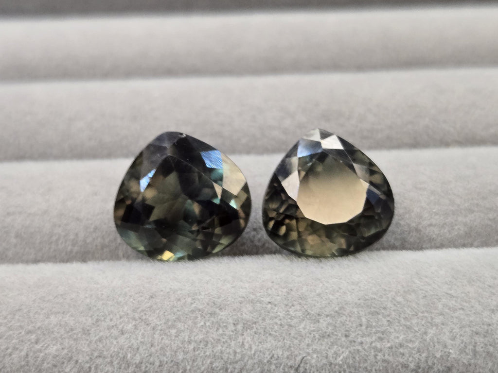 Pear Cut Green Tourmaline Gemstone Pair, 20-21 ct, Jewelry Making