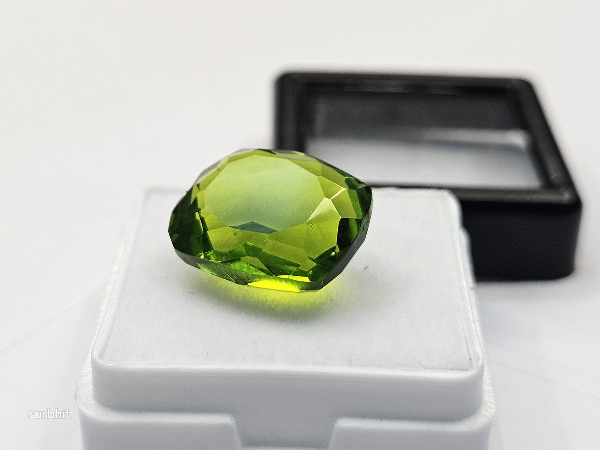 10–12 Ct Cushion-Cut Peridot – Loose Gemstone for Jewelry