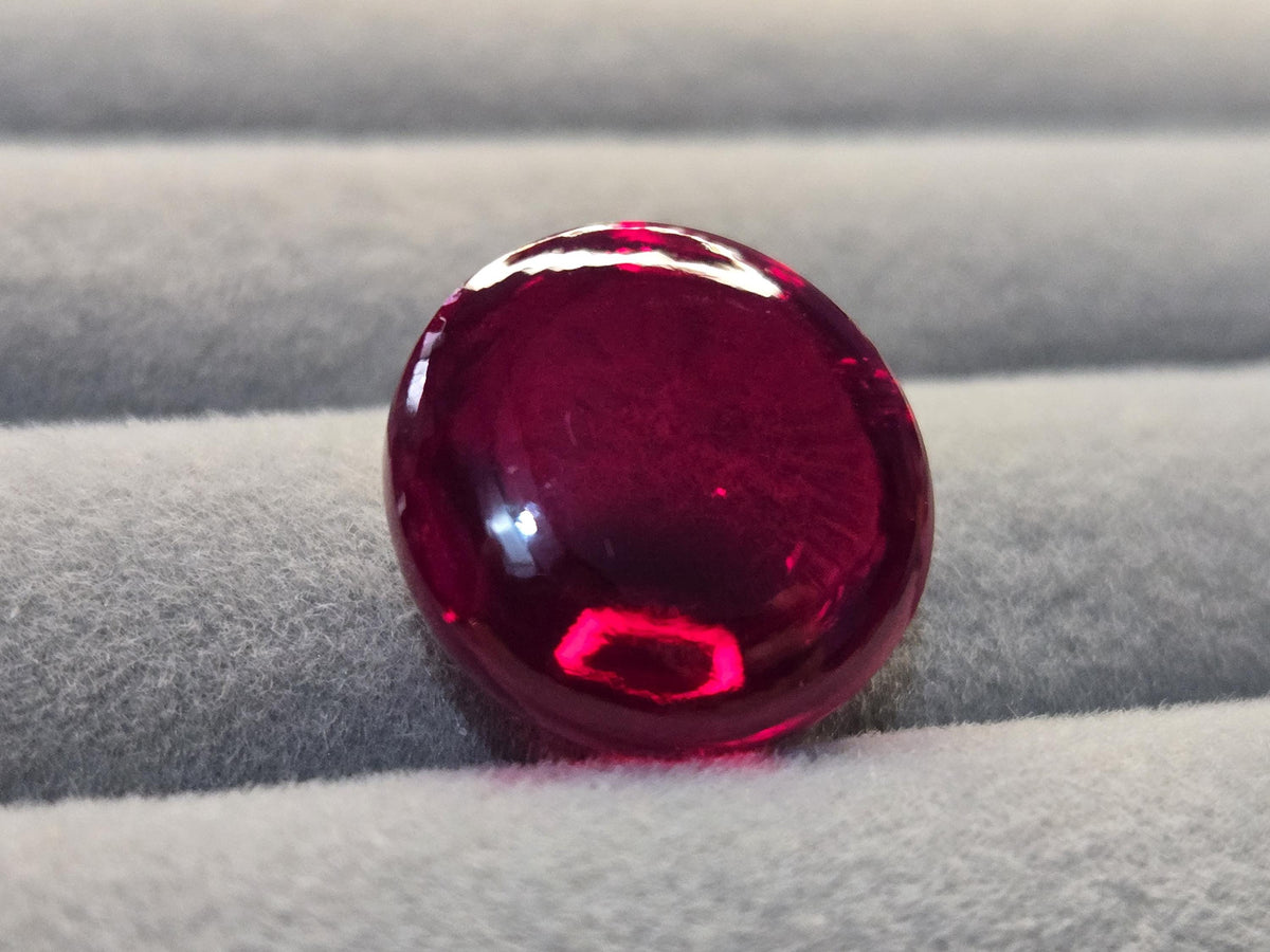 Certified Red Garnet Cabochon Shape Lab-Created 18 Carats Loose Gemstone For Jewellery Making