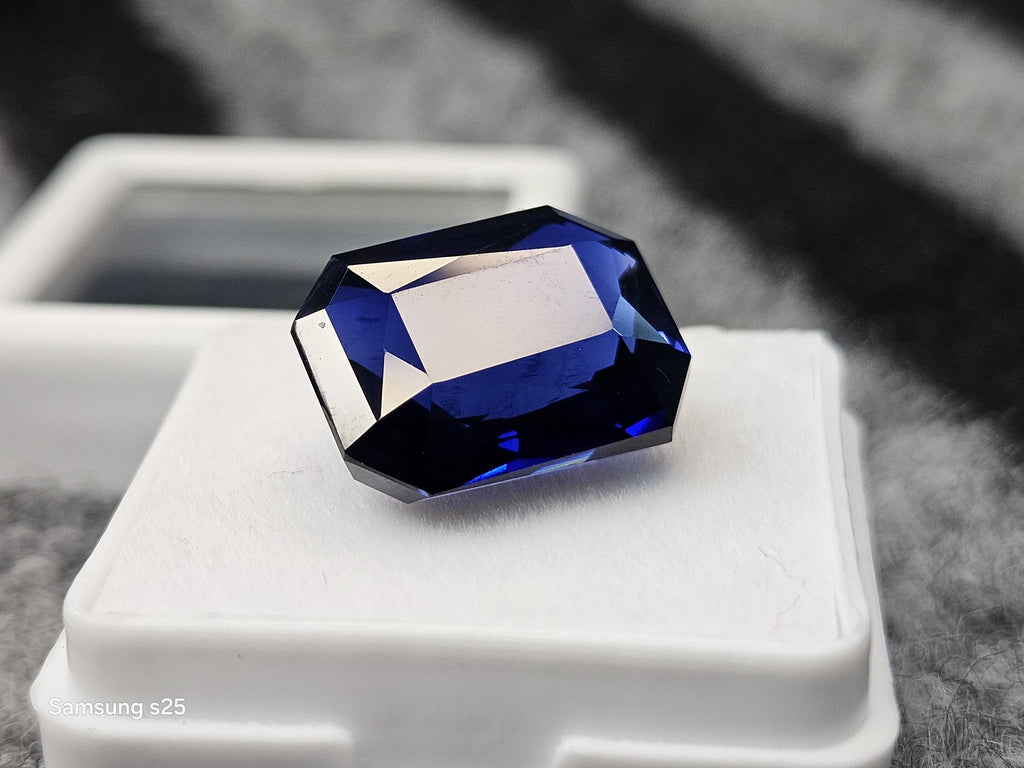 Radiant Cut Blue Tanzanite Gemstone, 12-14 Ct Certified Loose Stone