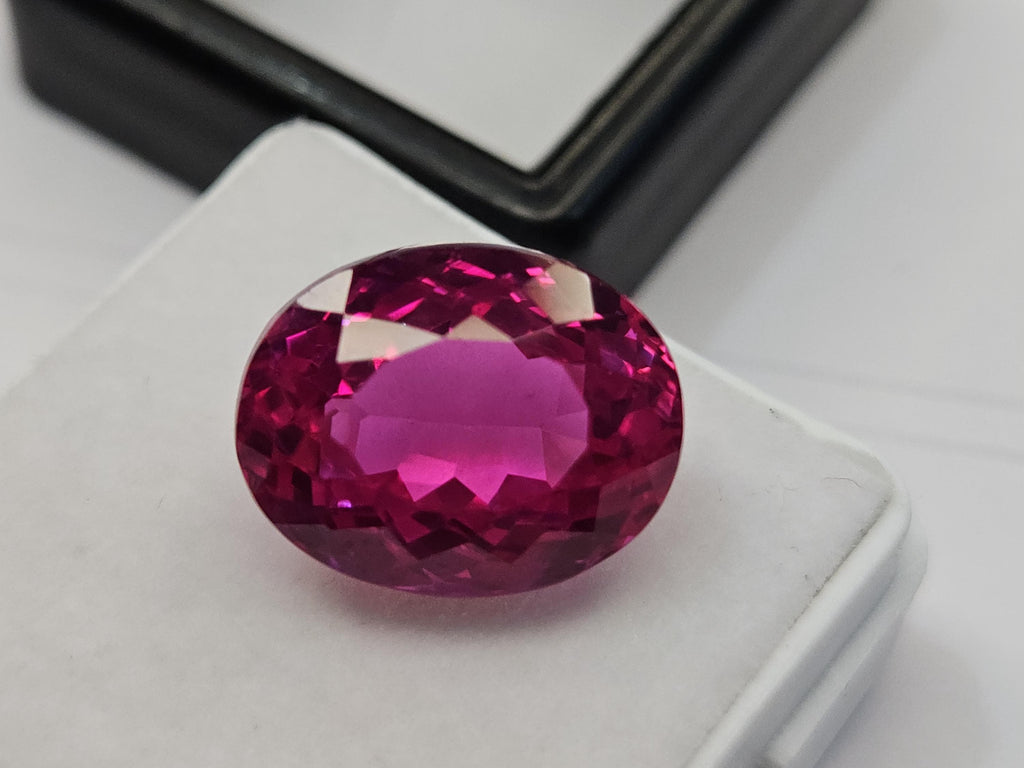 Certified Dark Pink Sapphire Oval Gemstone – 10–11 Ct Loose Stone for Jewelry