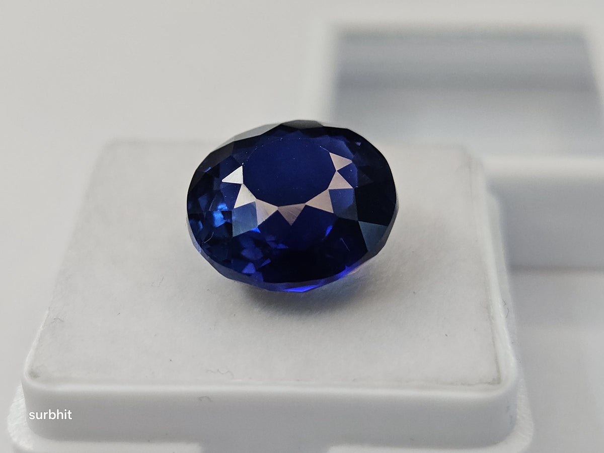 Certified Blue Tanzanite Gemstone, 12 Carat Round Cut, Tanzania Origin, Faceted Stone for Jewelry