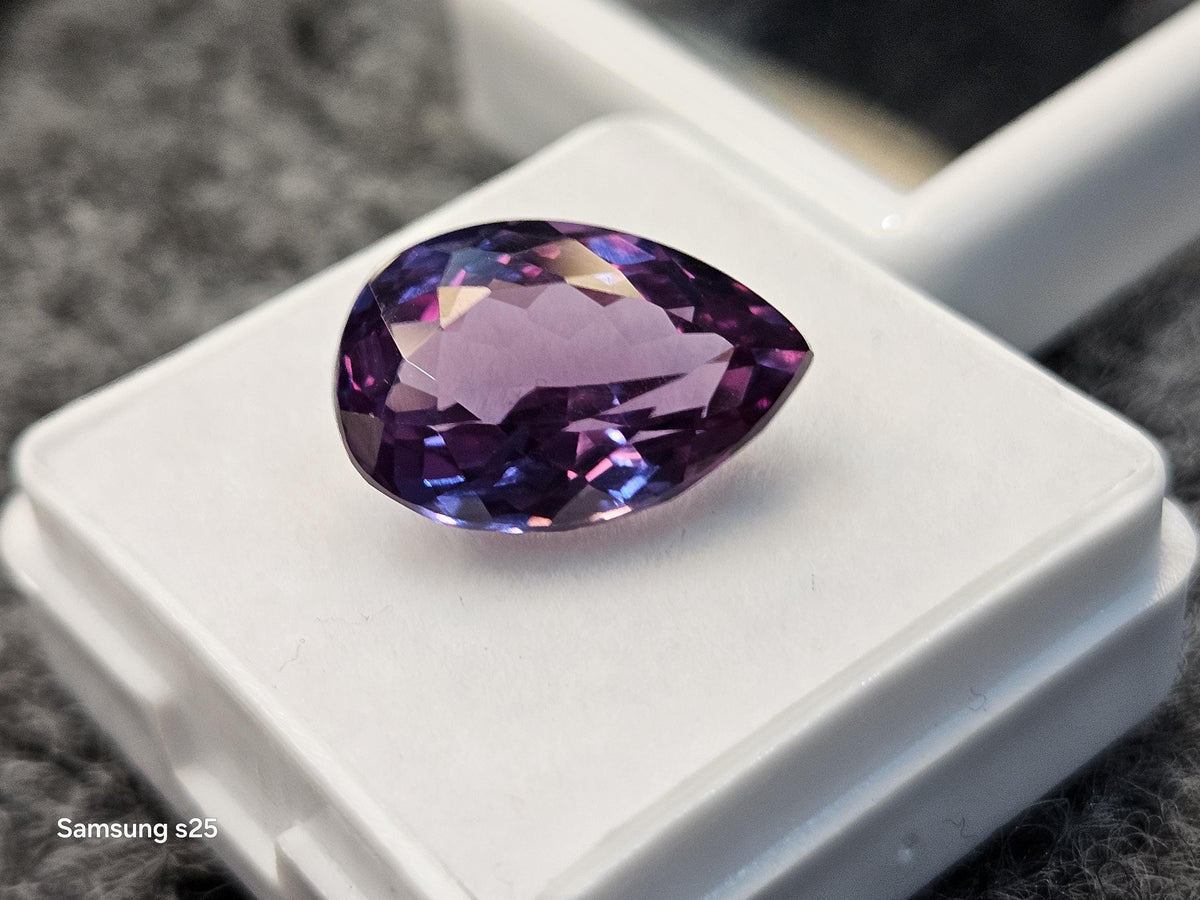 AAA Alexandrite Gemstone, 8-9 Ct Pear Cut, Color Change, Brazil Origin