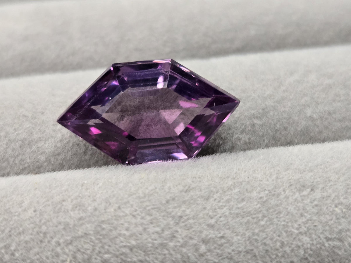Color Change Alexandrite Gemstone, 10-11 Ct Fancy Cut, Brazil