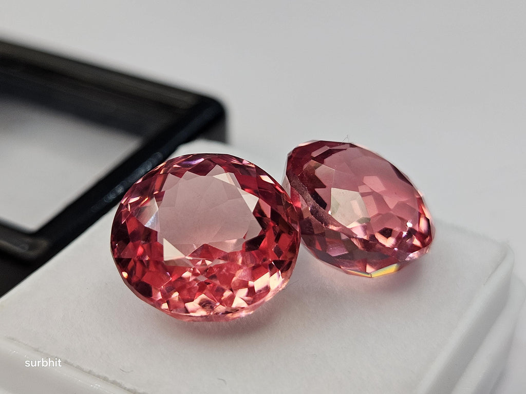 Padparadscha Sapphire Pair, 18-20 Ct Round Cut Loose Gemstones