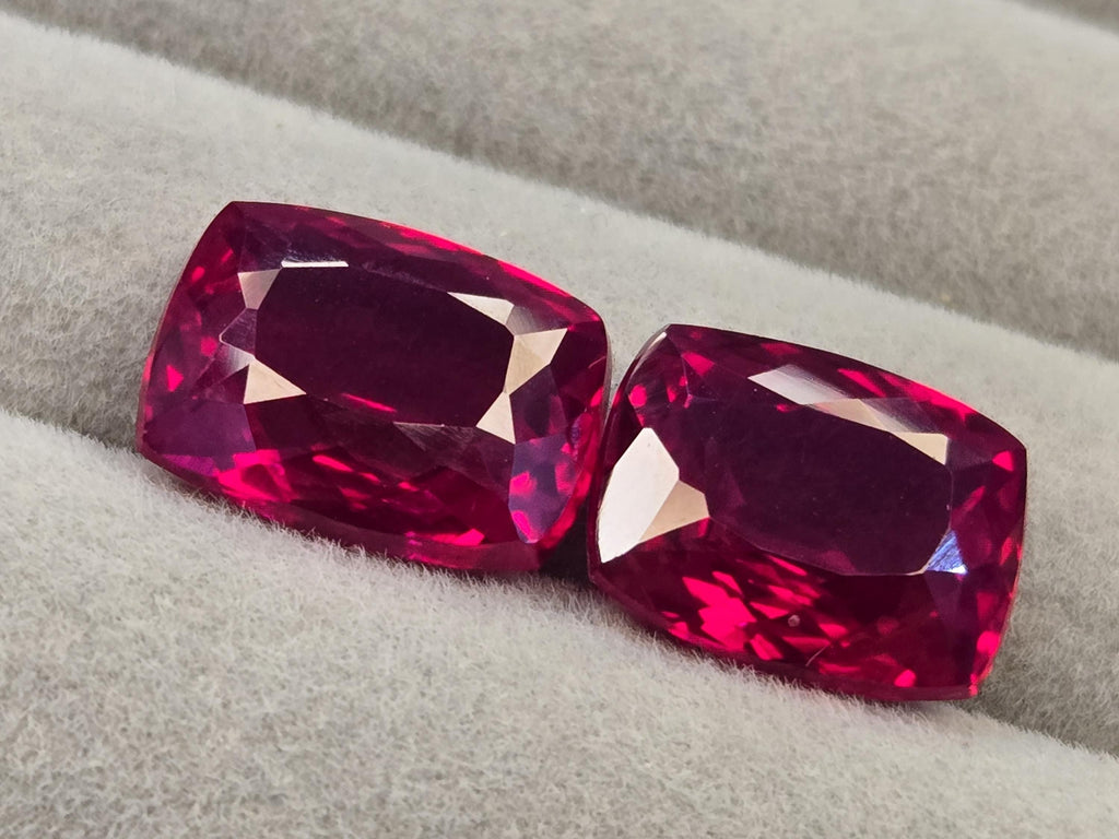 Red Ruby Pair Of 18+ Ct Cushion Cut Gemstones for Jewelry Making