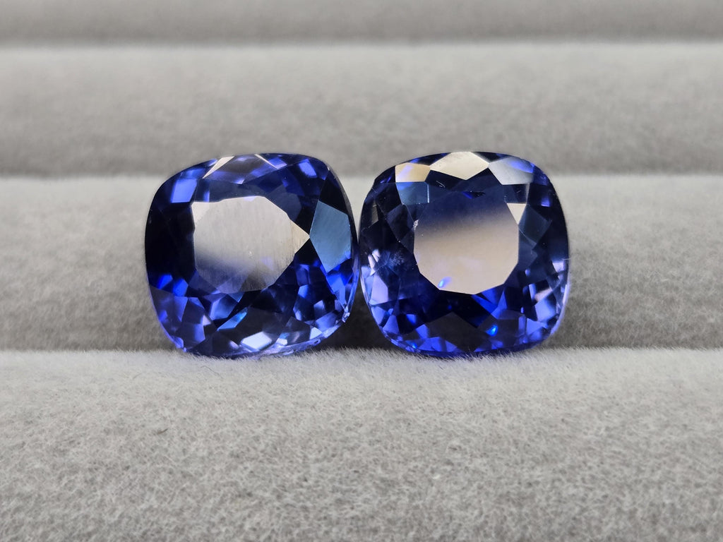 Tanzania Blue Tanzanite Cushion Cut Gemstone Pair (24-26 Ct) For Jewellery Making