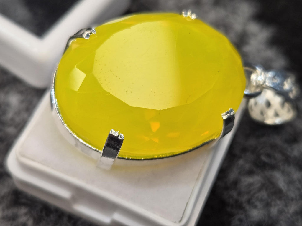 Yellow Opal Locket Pendant, Oval Cut Gemstone, 75-78 Ct Lab Created