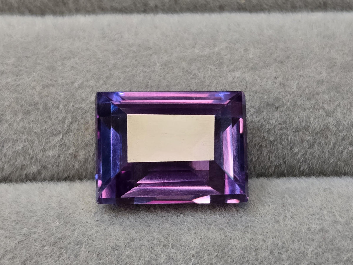 10–12 Ct Natural Alexandrite – Baguette Cut Color-Change Loose Gemstone