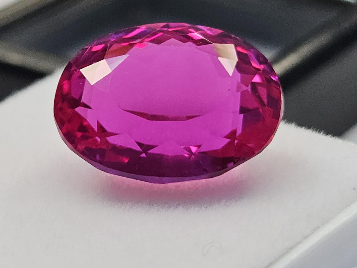 Certified Dark Pink Sapphire Oval Gemstone – 10–11 Ct Loose Stone for Jewelry