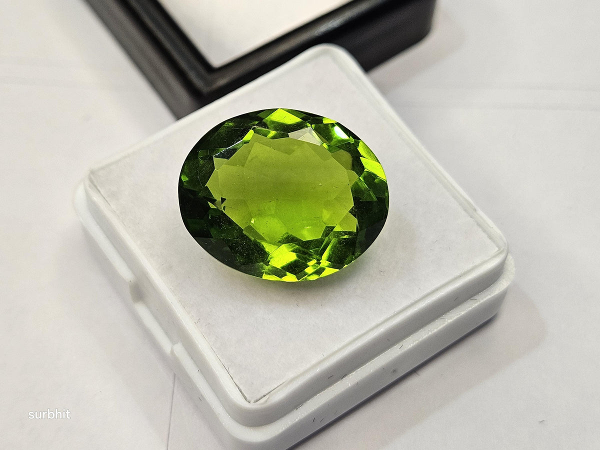 11–13 Ct Oval-Cut Peridot – Loose Gemstone for Jewelry