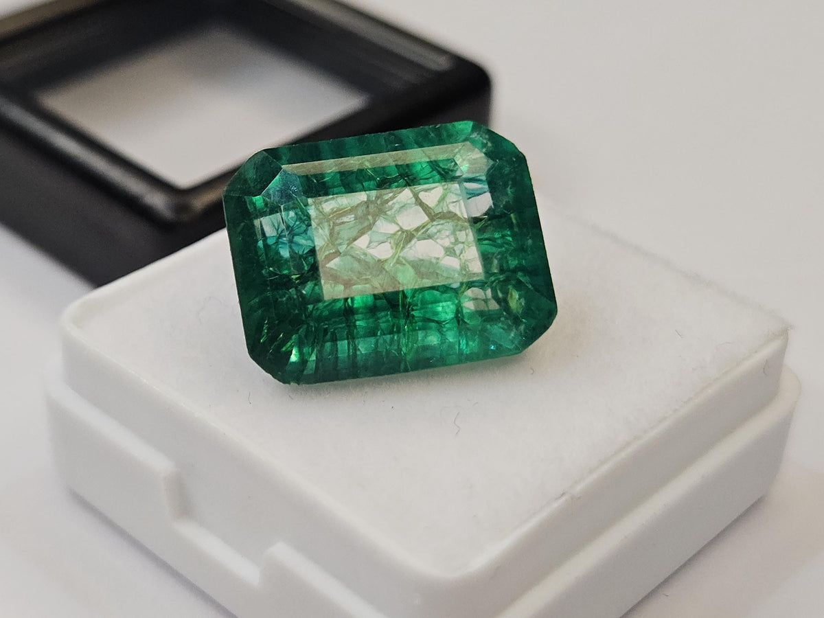 11-12 Ct Colombian Emerald Cut Gemstone | Natural Green Loose Stone (Certified)