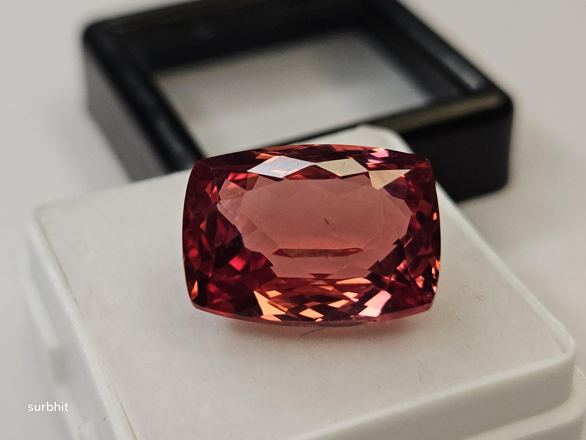 Flawless Padparadscha Sapphire Cushion Cut (14-16Ct) Certified Gemstone