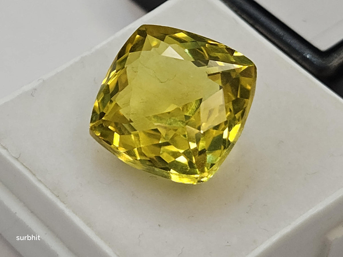 Certified Ceylon Yellow Sapphire Cushion Cut Gemstone (13-14 Ct) for Rings, Pendants