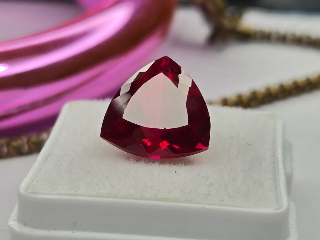 Natural Mozambique Ruby 7–8 Ct Trillion Cut Loose Gemstone for Rings, Pendants & Jewelry Making