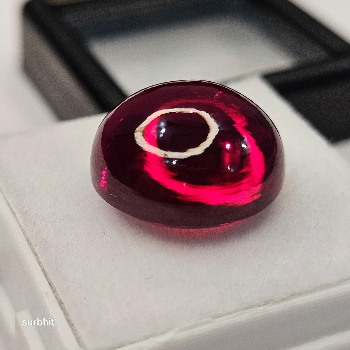 Certified Red Garnet Cabochon Shape Lab-Created 18 Carats Loose Gemstone For Jewellery Making