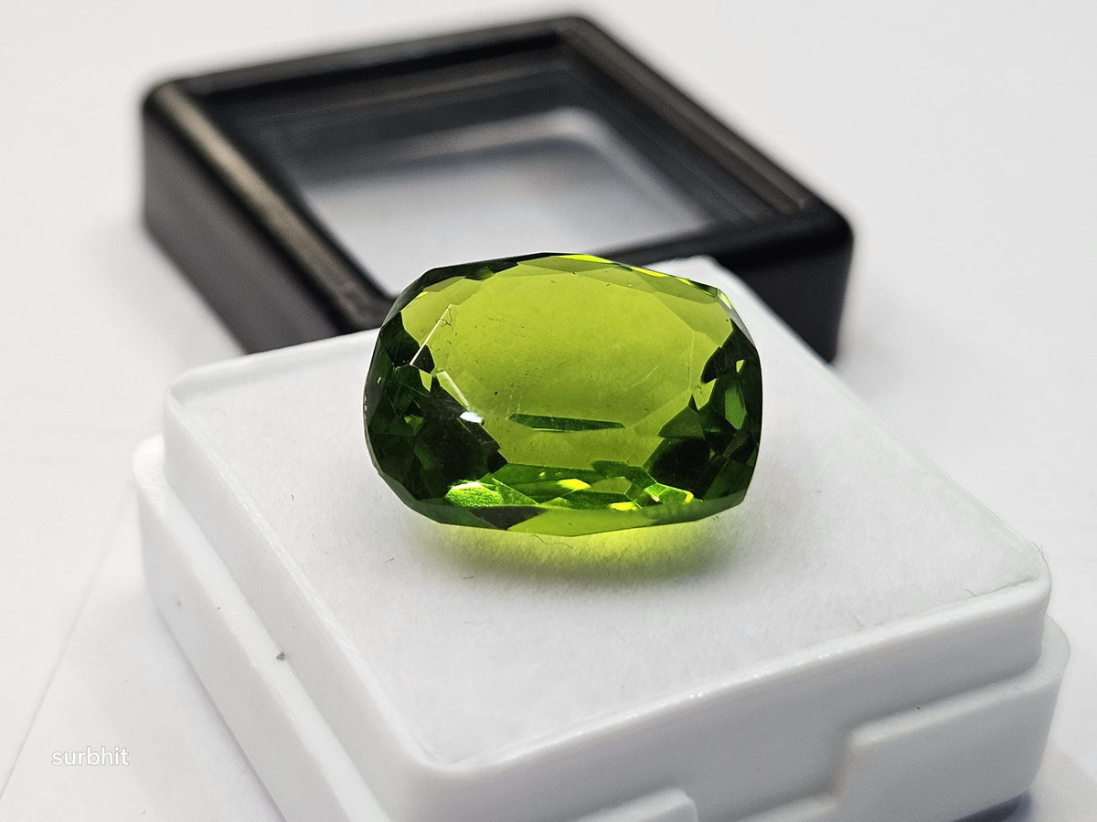 10–12 Ct Cushion-Cut Peridot – Loose Gemstone for Jewelry