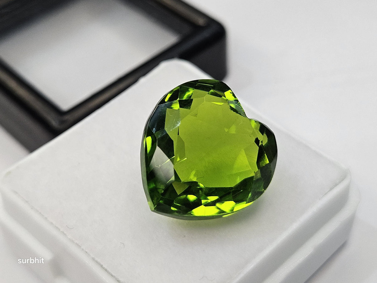 10+ Ct Natural Peridot – Heart Cut Loose Gemstone for Jewelry