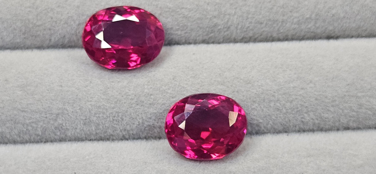 Oval Cut Red Ruby Pair, Mozambique Gemstones, 20 Ct