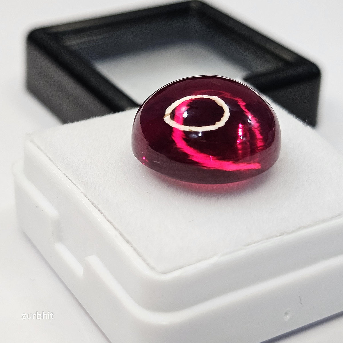 Certified Red Garnet Cabochon Shape Lab-Created 18 Carats Loose Gemstone For Jewellery Making