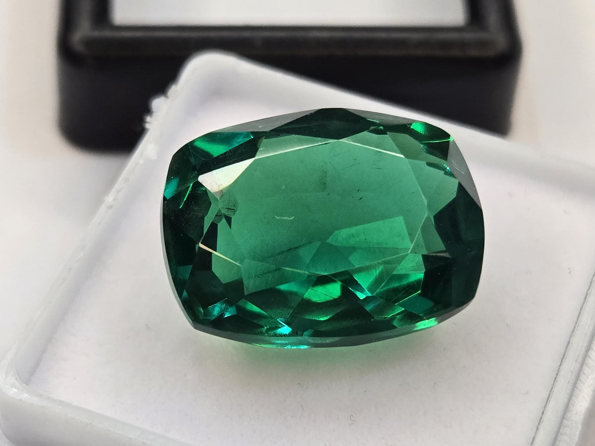 Colombian Emerald Cushion Cut Gemstone, Certified Natural Green Stone for Jewelry