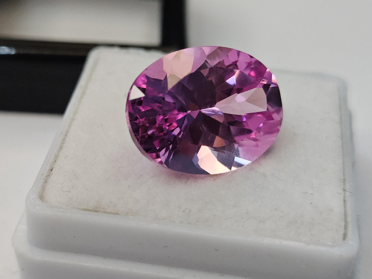 Light Pink Oval Morganite Gemstone, 11-12 Carat Certified Loose Stone for Jewelry
