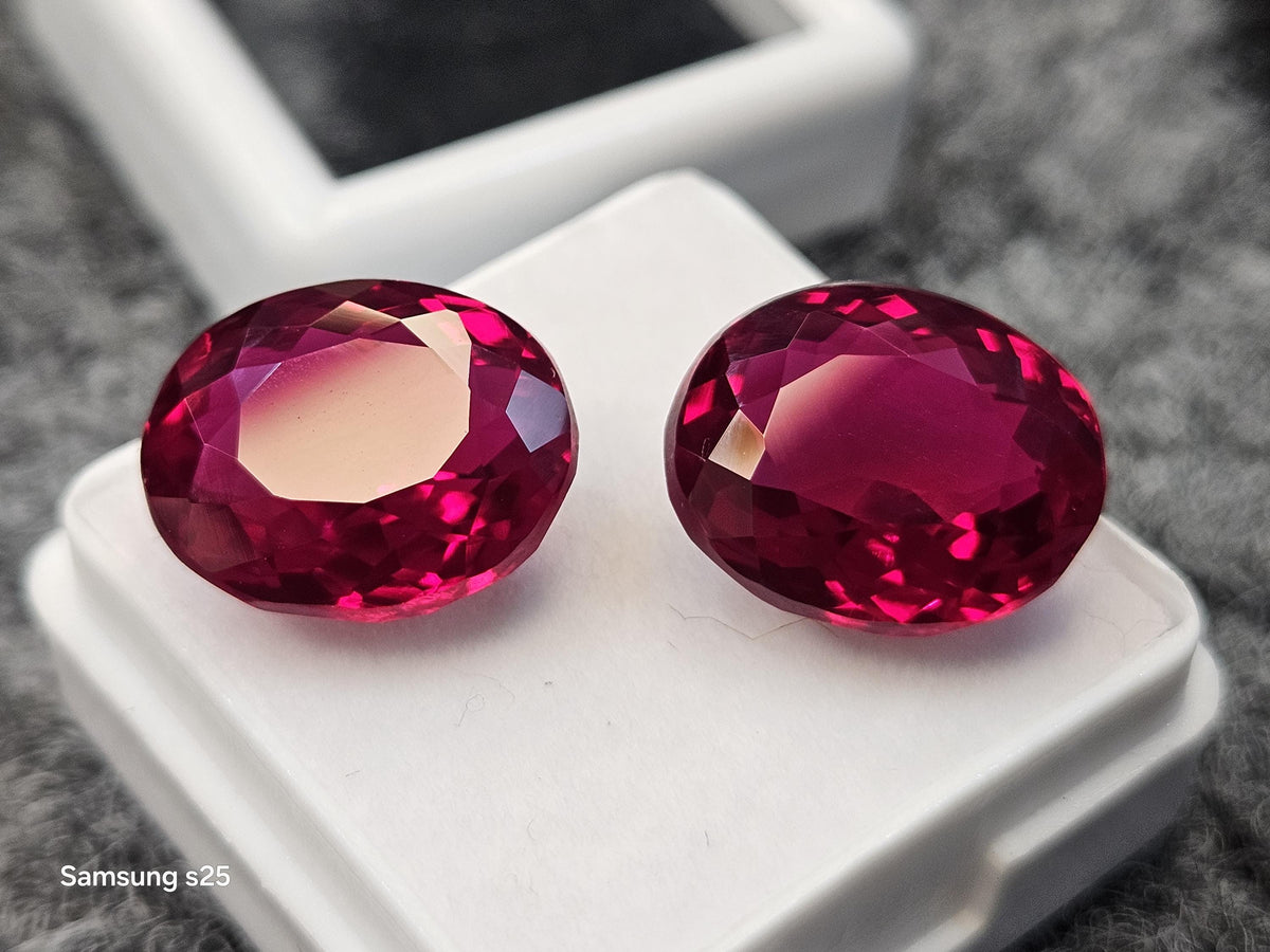 Oval Cut Red Ruby Pair, Mozambique Gemstones, 20 Ct