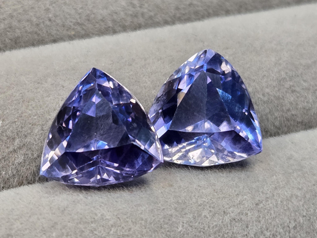 Trillion Cut Tanzanite Pair, 14-15 ct, Loose Gemstones