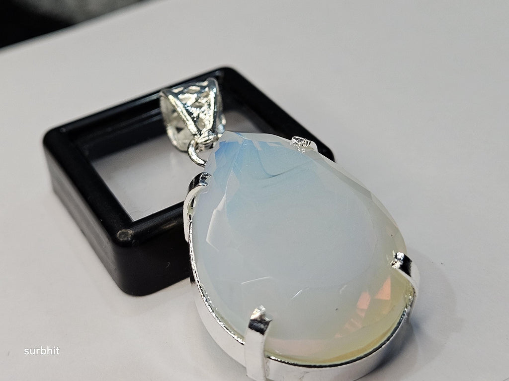 Certified Pear Cut Lab-Created Welo Opal Locket Pendant, 72-74 Ct Gemstone