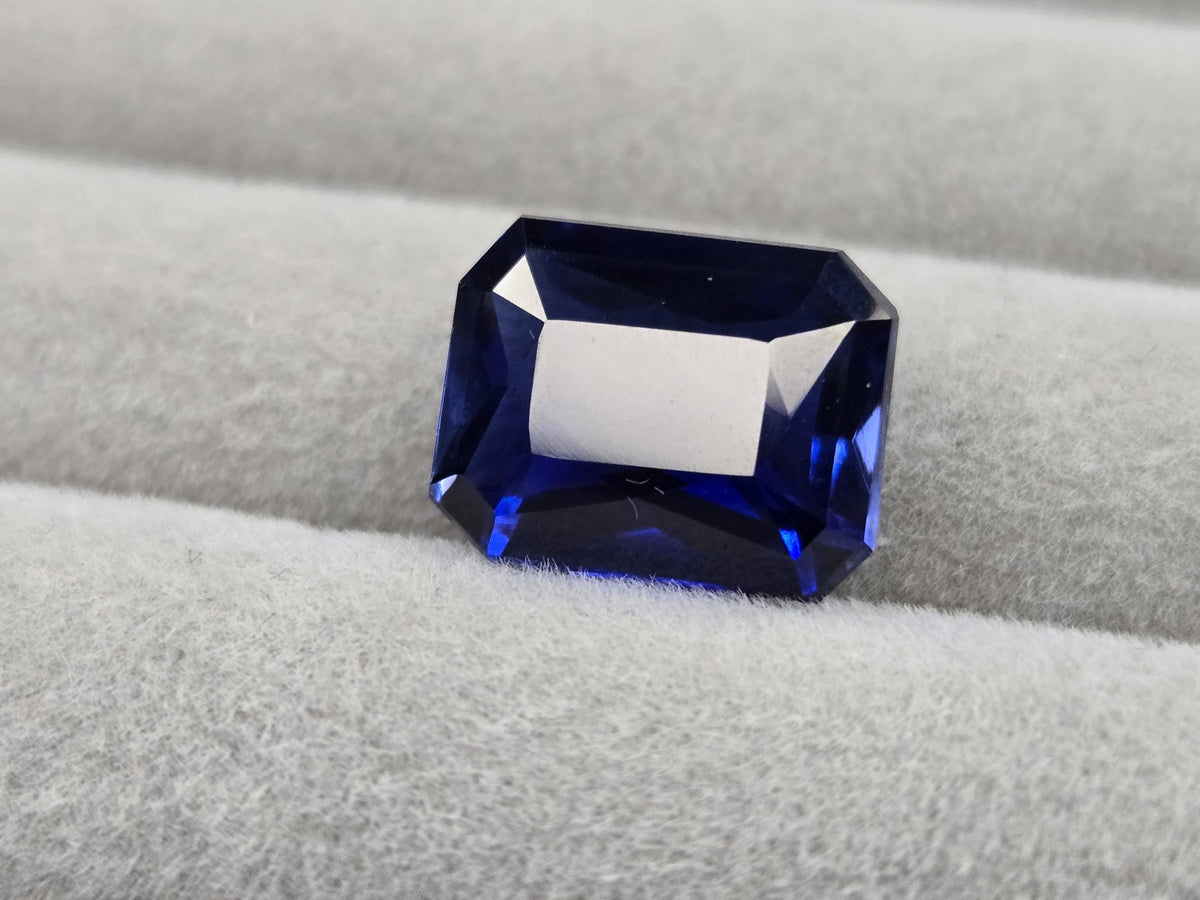 Emerald Cut Blue Tanzanite Gemstone, 13-15 Ct Loose Stone
