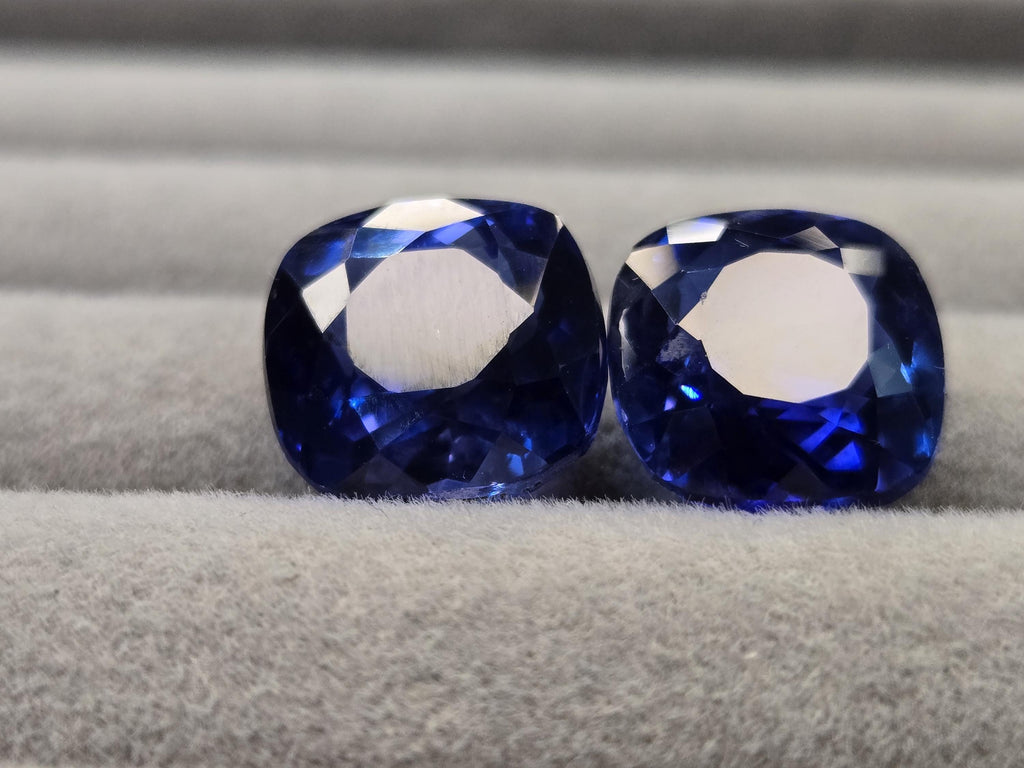 Tanzania Blue Tanzanite Cushion Cut Gemstone Pair (24-26 Ct) For Jewellery Making