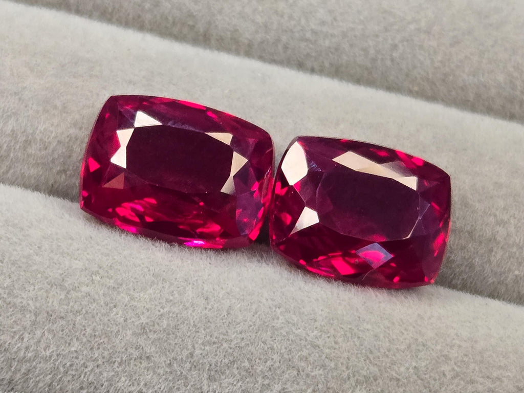 Red Ruby Pair Of 18+ Ct Cushion Cut Gemstones for Jewelry Making