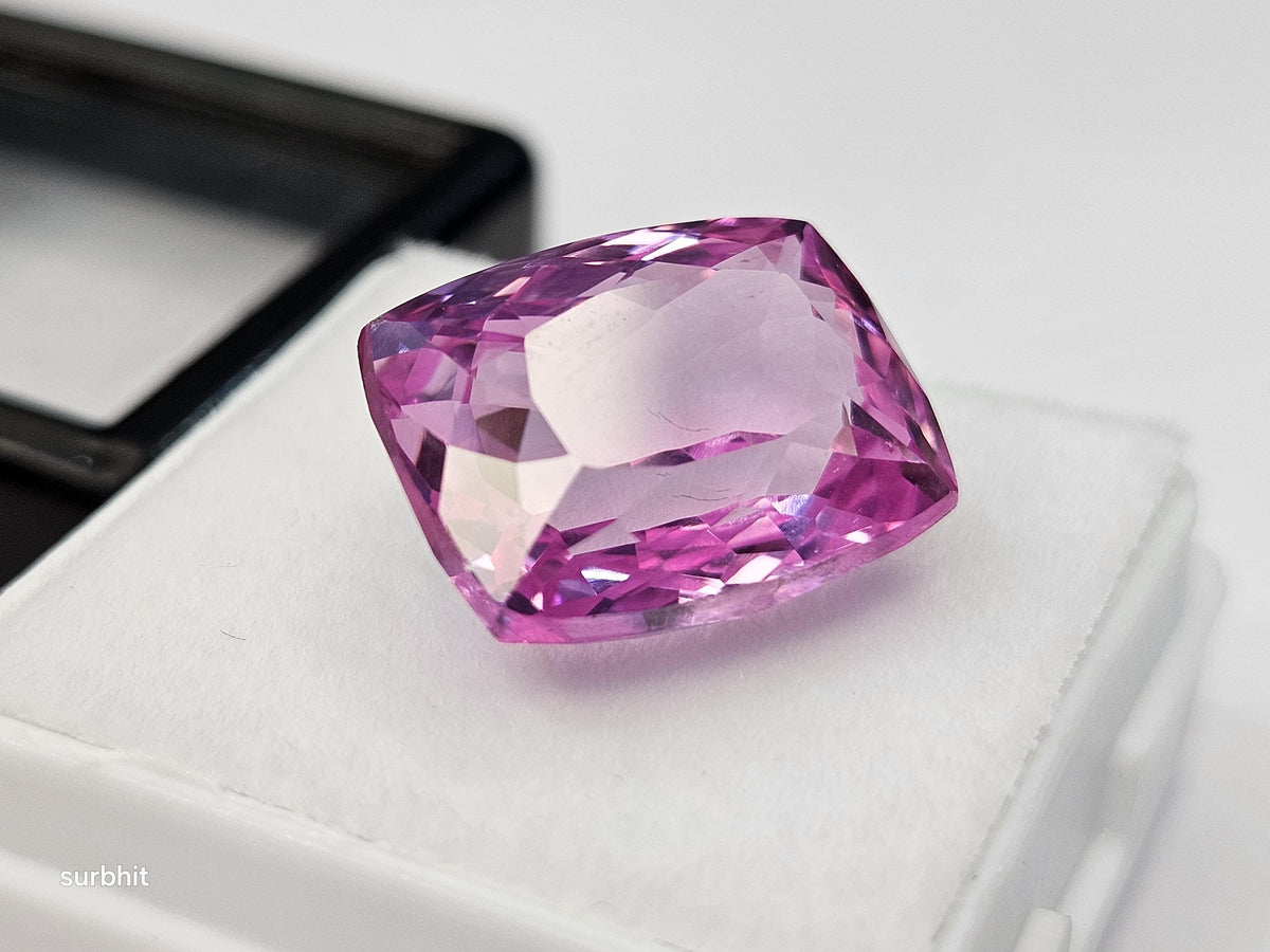 Certified Natural Pink Sapphire Cushion Cut Gemstone (13-15 Ct) for Statement Jewelry Making