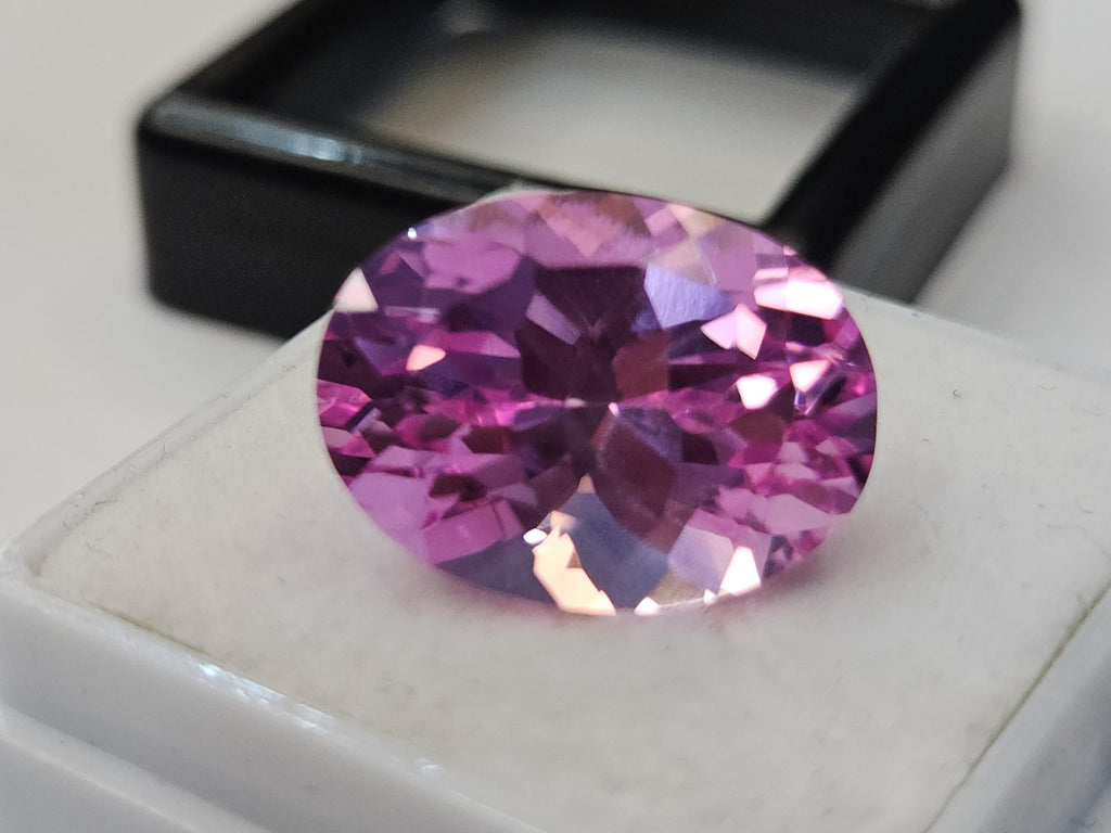 Light Pink Oval Morganite Gemstone, 11-12 Carat Certified Loose Stone for Jewelry