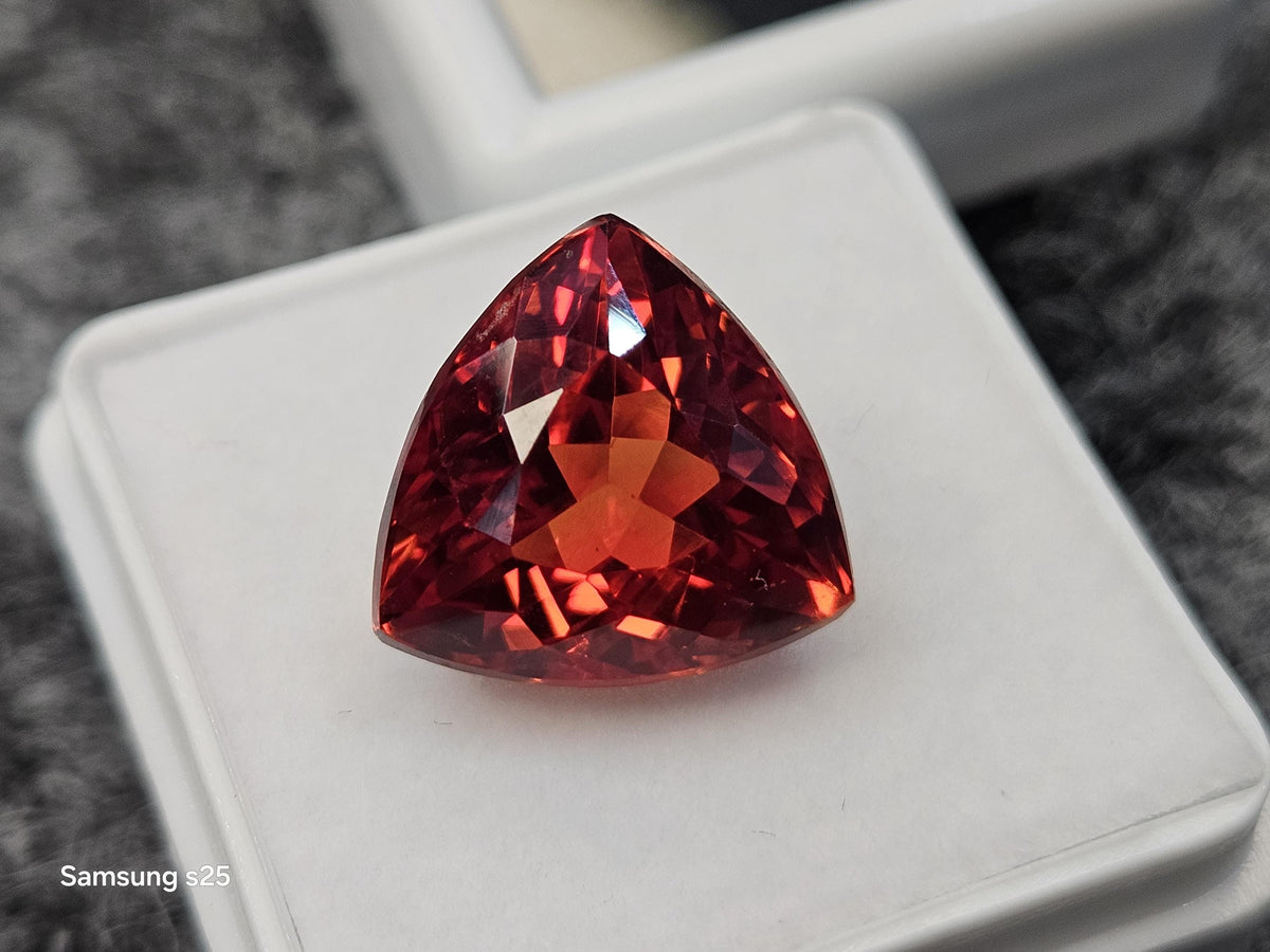 Natural Mexican Fire Opal Trillion Cut Gemstone (9-10 Ct) for Jewelry Making
