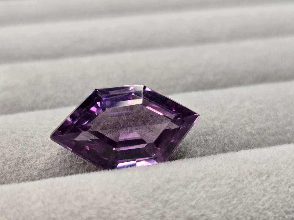 Color Change Alexandrite Gemstone, 10-11 Ct Fancy Cut, Brazil