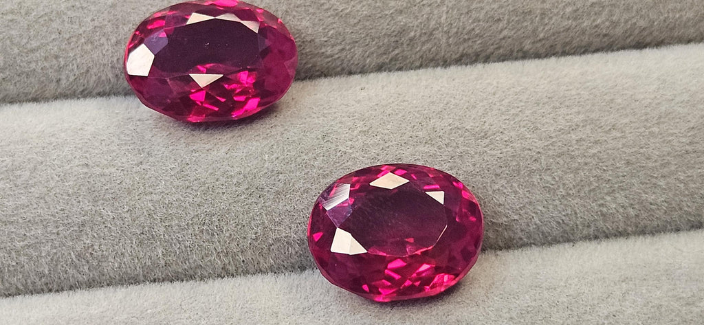 Oval Cut Red Ruby Pair, Mozambique Gemstones, 20 Ct