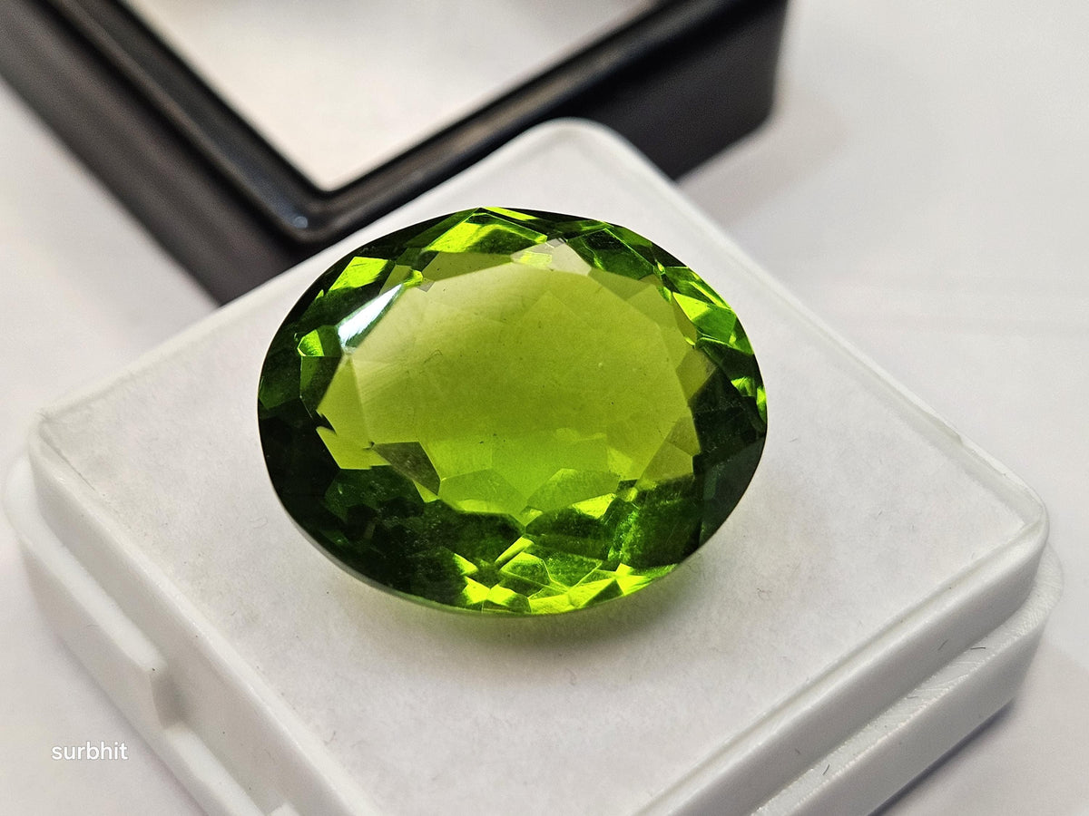 11–13 Ct Oval-Cut Peridot – Loose Gemstone for Jewelry