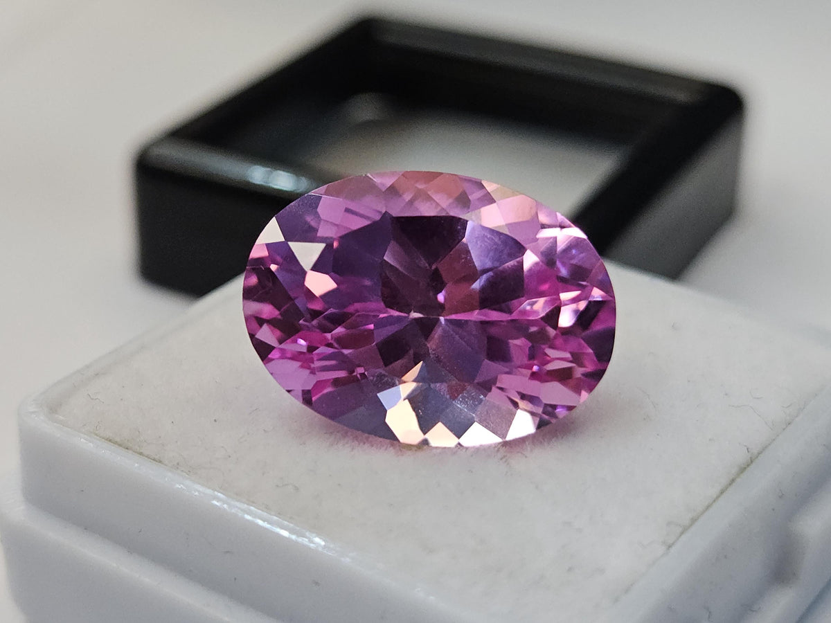 Light Pink Oval Morganite Gemstone, 11-12 Carat Certified Loose Stone for Jewelry