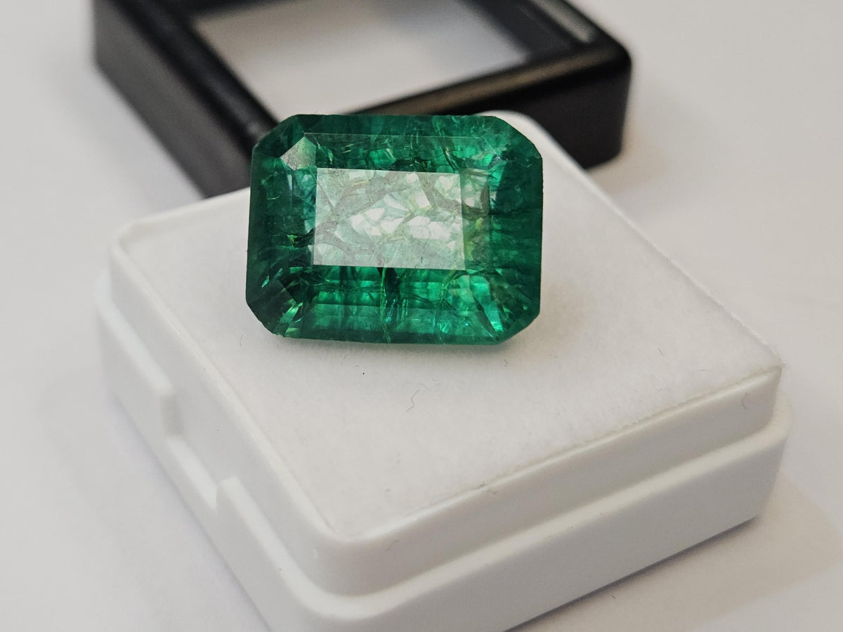 11-12 Ct Colombian Emerald Cut Gemstone | Natural Green Loose Stone (Certified)
