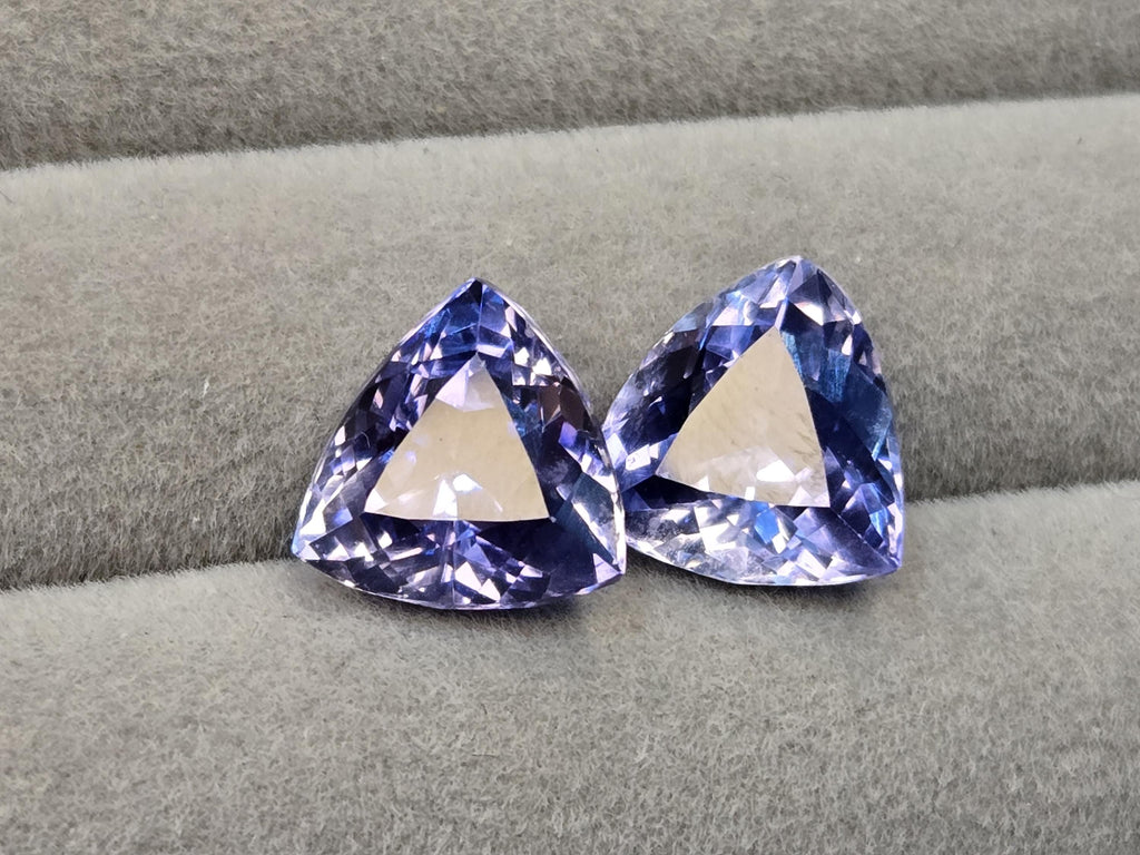 Trillion Cut Tanzanite Pair, 14-15 ct, Loose Gemstones