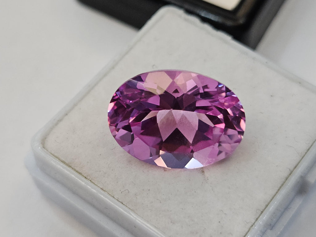 Light Pink Oval Morganite Gemstone, 11-12 Carat Certified Loose Stone for Jewelry