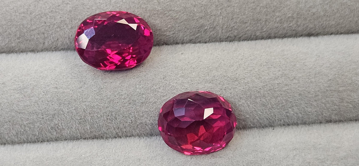 Oval Cut Red Ruby Pair, Mozambique Gemstones, 20 Ct