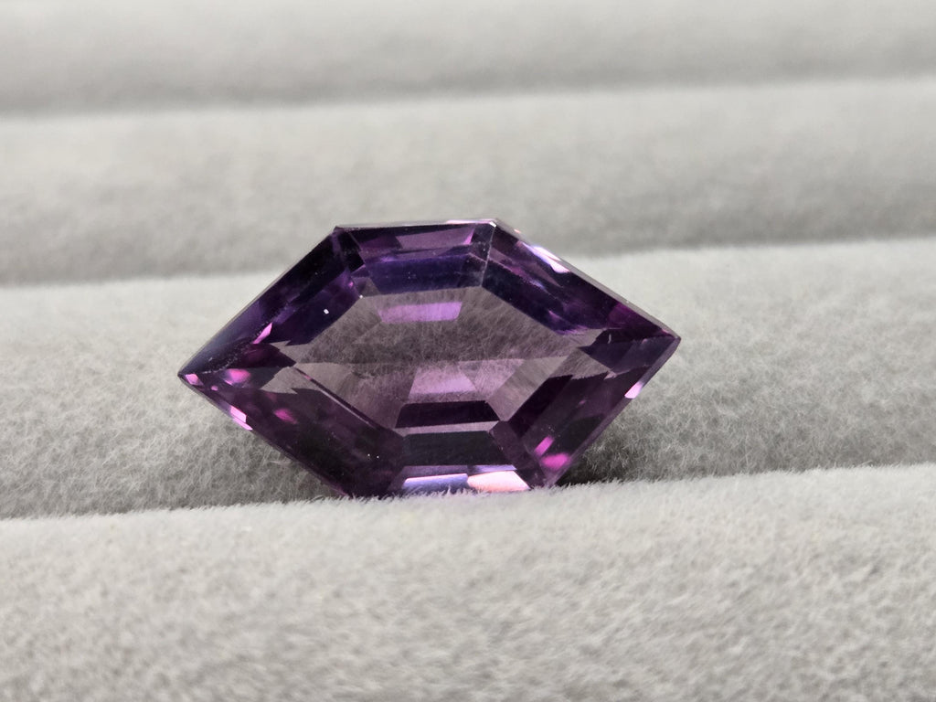 Color Change Alexandrite Gemstone, 10-11 Ct Fancy Cut, Brazil
