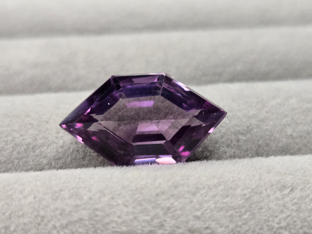 Color Change Alexandrite Gemstone, 10-11 Ct Fancy Cut, Brazil