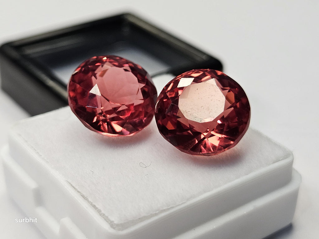 Padparadscha Sapphire Pair, 18 Ct Round Cut Loose Gemstones