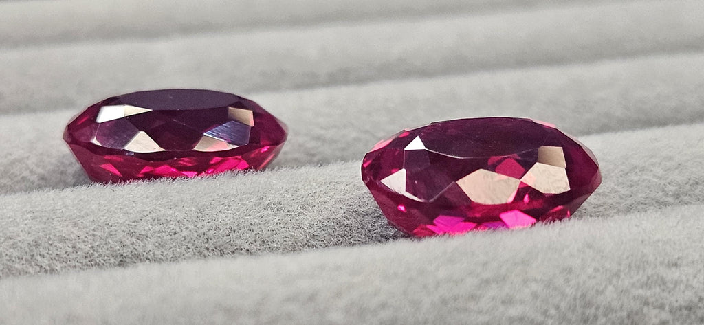 Oval Cut Red Ruby Pair, Mozambique Gemstones, 20 Ct
